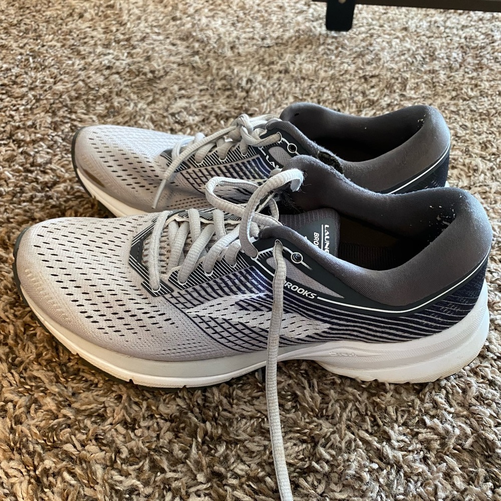 Brooks launch 5 gray womens 8
